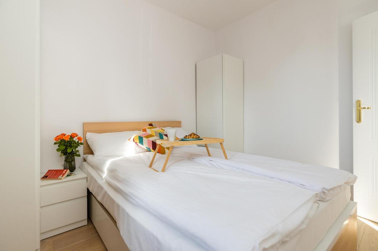 Shortstaypoland Piekarska Warsaw Exterior photo